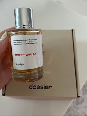 Dossier Ambery Vanilla Eau de Parfum - Amber/Vanilla